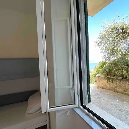 Sea View Recently Renovated Apartmán La Spezia
